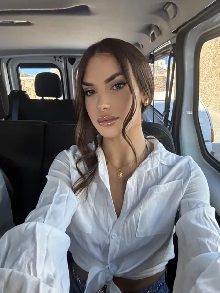 Clara Switzerland - Onlyfans