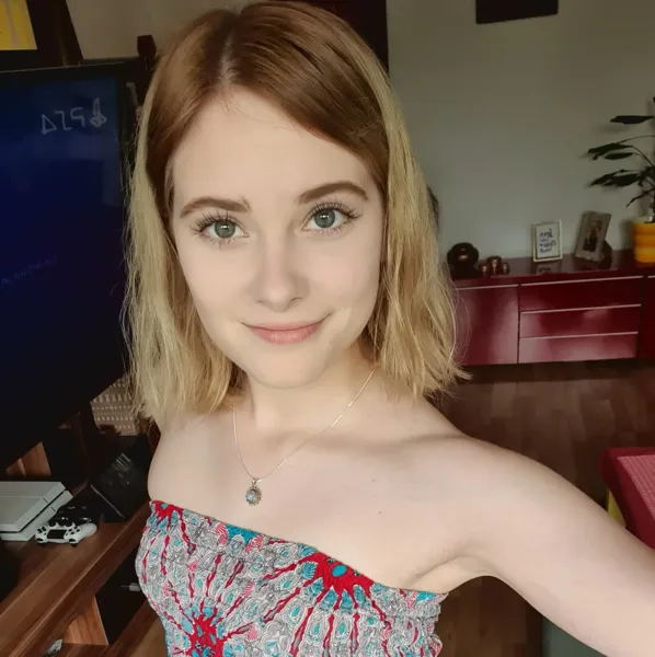 LovlyLuna - Onlyfans