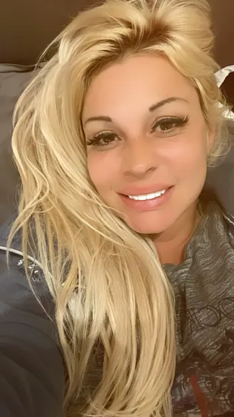 Mrs.Housemother - Onlyfans